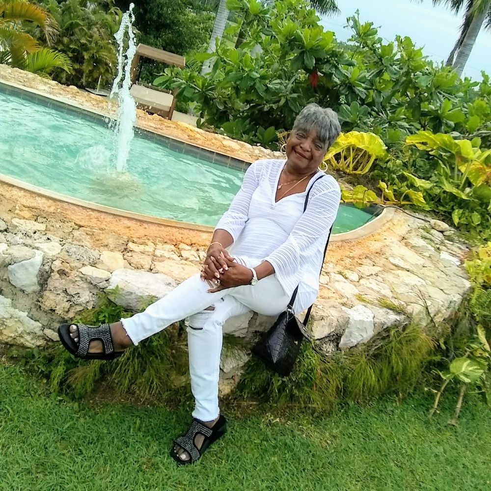 Meet your Posher, Marva